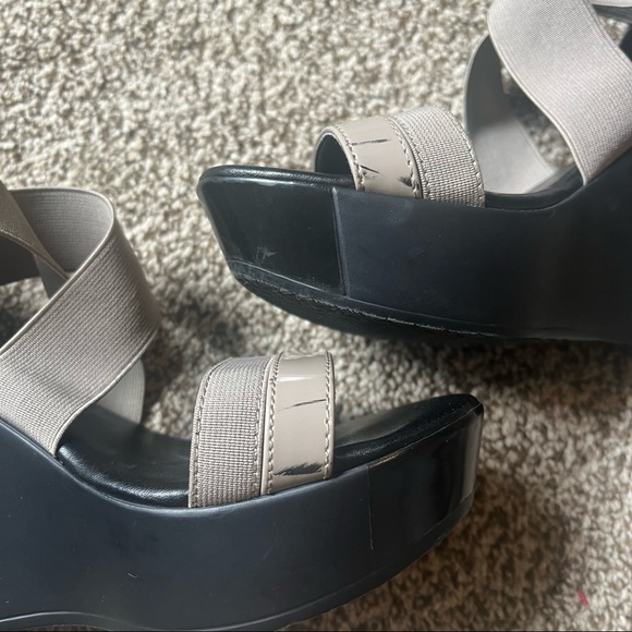 Charles by Charles David Patent Elastic Strappy Wedge Sandals - Picture 7 of 7